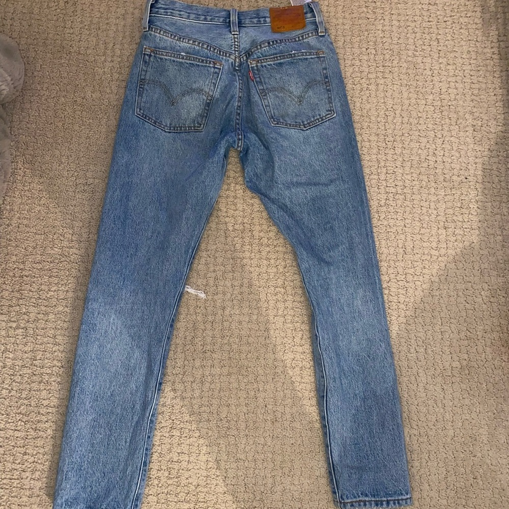 Levi’s Ripped Jeans - Picture 3 of 4